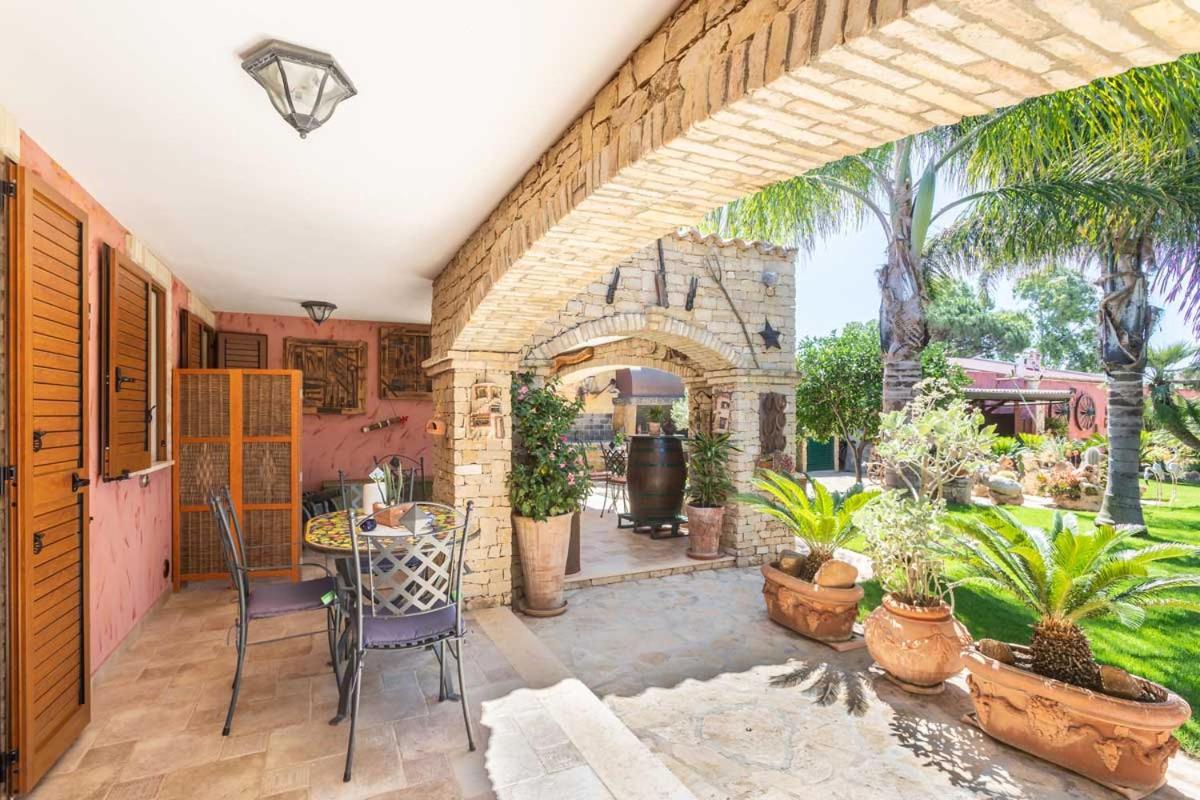 Villa Flumini Flumini di Quartu Luaran gambar